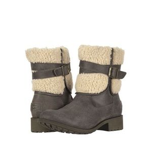 Blayre Ugg Boot III 7.5